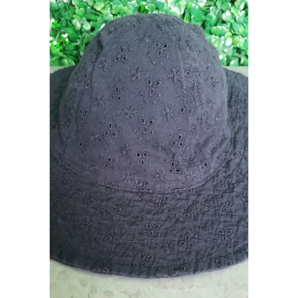 81. 2/$10 Gap Baby Girls eyelet hat